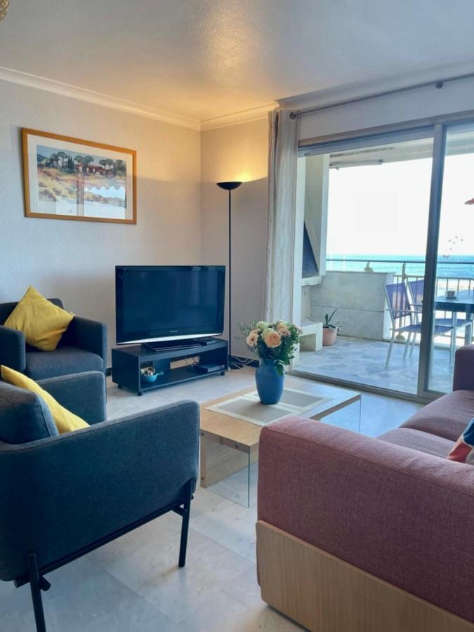Seafront One Bedroom Apartment With A Terrasse Swimming Pool And A Parking Antibes Zewnętrze zdjęcie